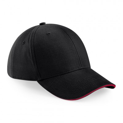 Cappelli Athleisure 6 Panel Cap colore black/classic red taglia UNICA